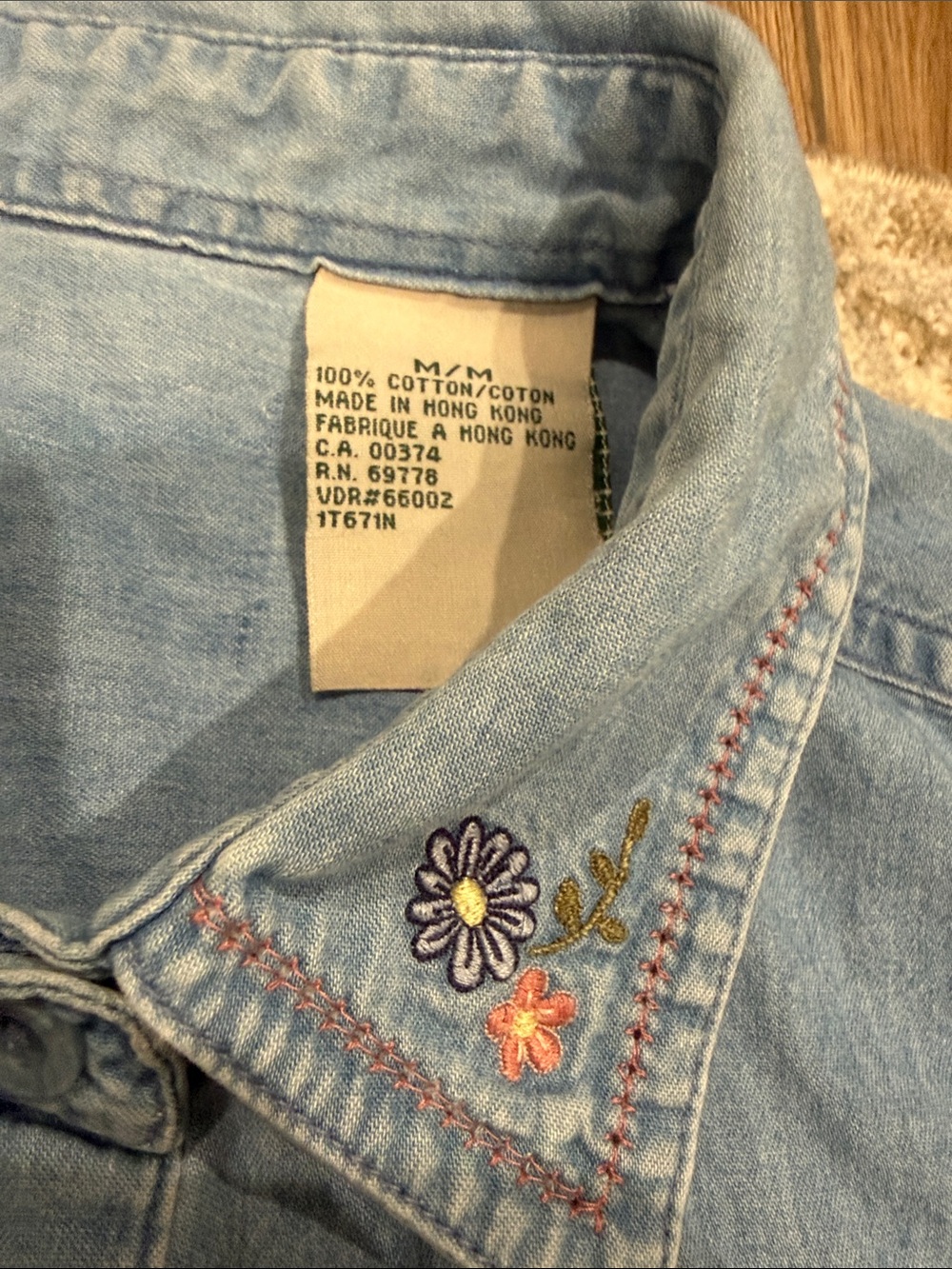 Granny-cottage core Embroidered Light Blue Denim Button-Up Shirt - lands end - Picture 3 of 4